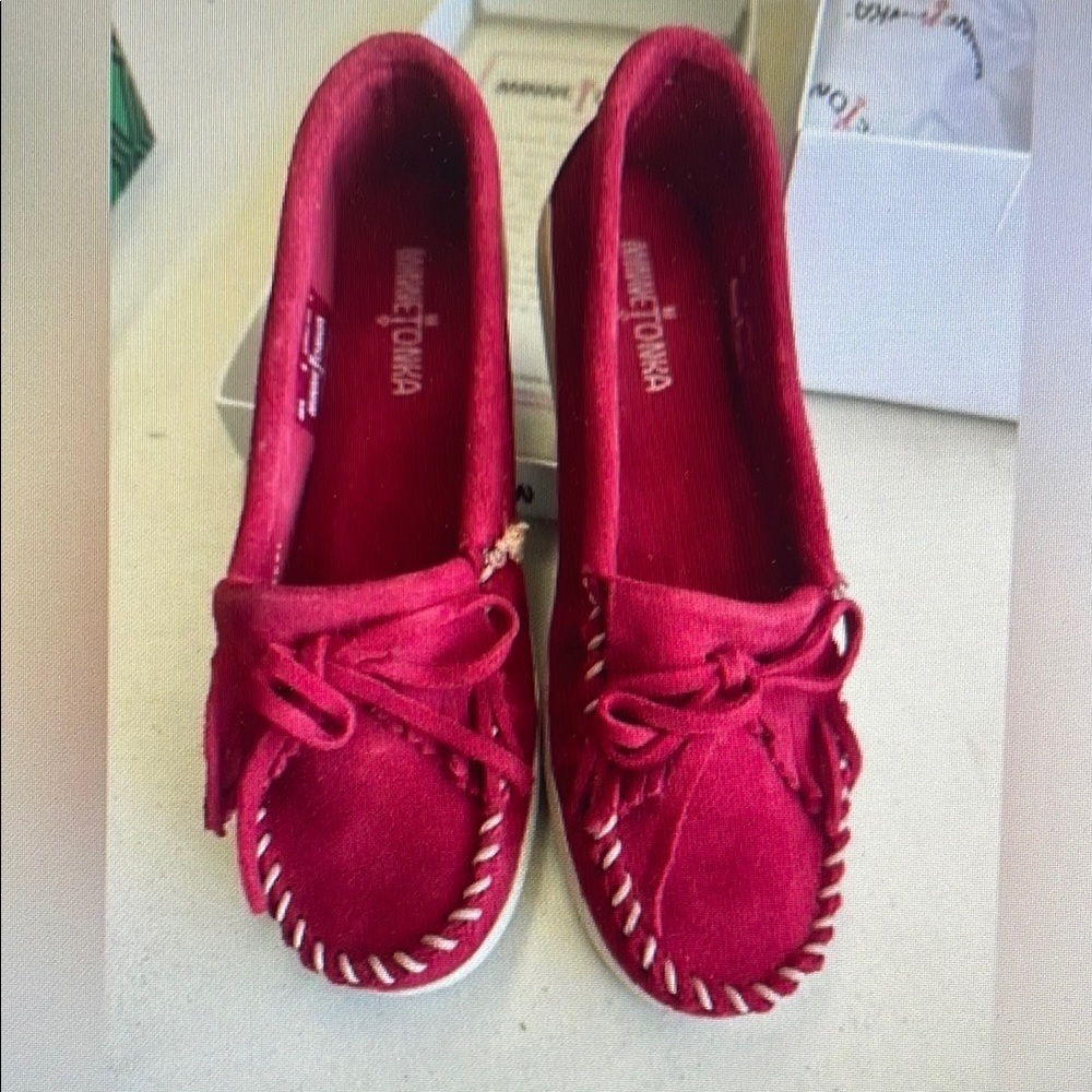 Minnetonka Kids Red Moccasins